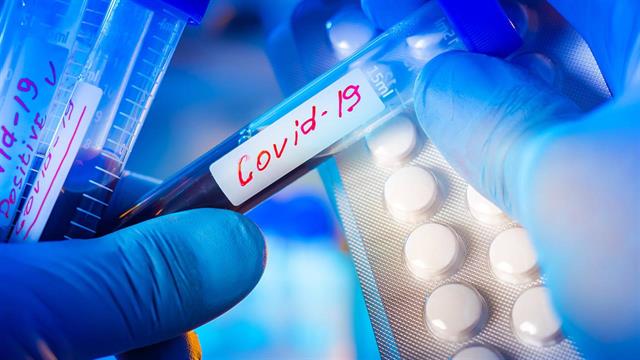 Πετιούνται στα σκουπίδια αντιικά Pfizer αξίας 2,2 δισ. δολαρίων