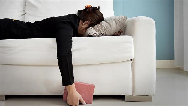 Σύνδρομο χρόνιας κόπωσης και πρόληψη: Νέα δεδομένα ήρθαν στο φως το 2023