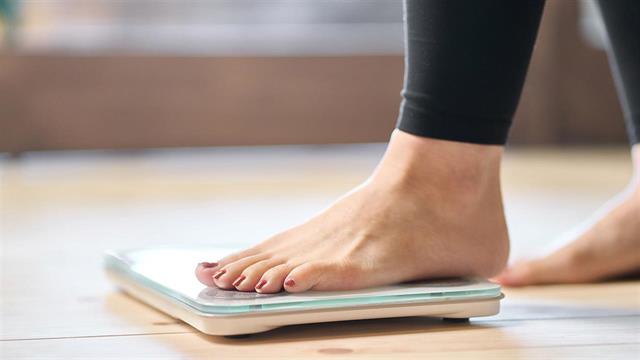 Περιττά κιλά: Πώς θα βάλουμε τη ζυγαριά… στη θέση της!