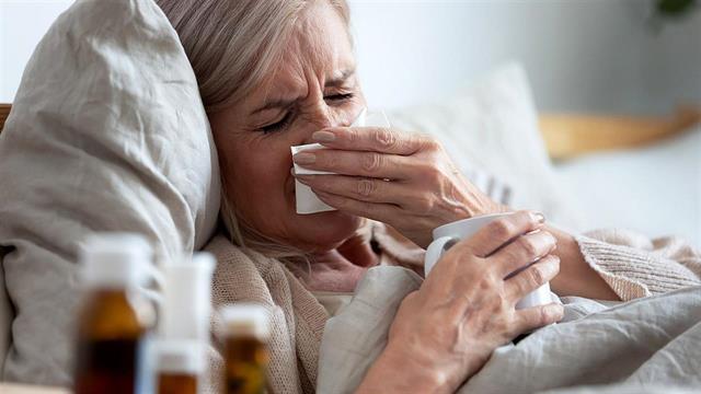 Θετικό ένα στα δύο τεστ για γρίπη - Ευρωπαϊκή πρωτιά για την Ελλάδα [πίνακες]