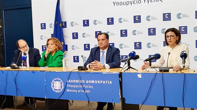 Γεωργιάδης: Διαγράφονται τα πρόστιμα στους ανεμβολίαστους ηλικιωμένους