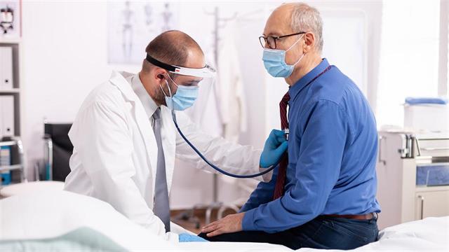 ECDC: Πολύ ψηλά οι επισκέψεις σε γιατρούς στην Ελλάδα λόγω των ιώσεων