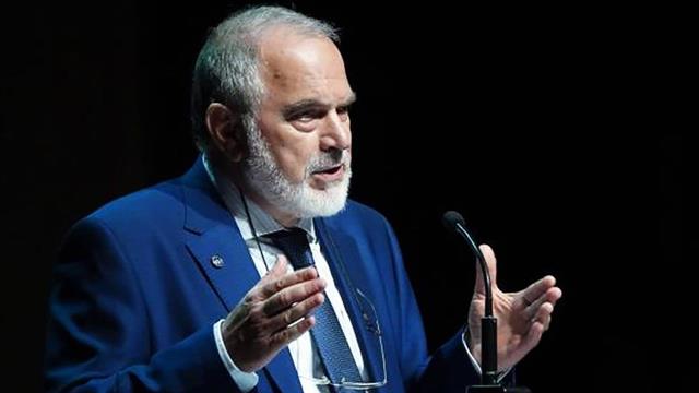 Ευ. Φιλόπουλος στο iatronet.gr: Τι δεν πρέπει να γίνει με τα απογευματινά χειρουργεία