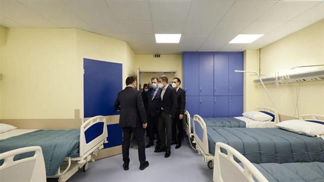 Επίσκεψη Μητσοτάκη στο Τζάνειο - Η πρώτη ανακαίνιση μετά από 60 χρόνια