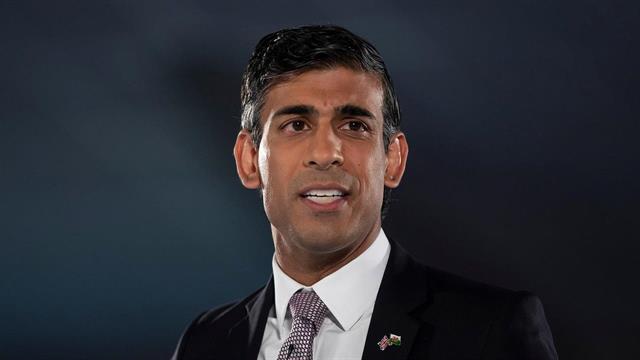 Γκρίνια στον Ρίσι Σούνακ για την κατάσταση του βρετανικού ΕΣΥ