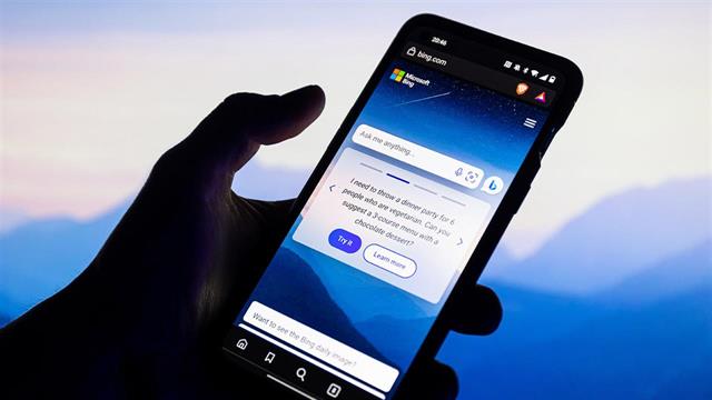 Βρετανικό ΕΣΥ: Chatbot δίνει απαντήσεις για 28 ψυχικά νοσήματα