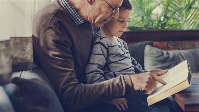 Η βοήθεια από τους παππούδες απομακρύνει την ανάγκη χρήσης αντικαταθλιπτικών από τη μητέρα [μελέτη]