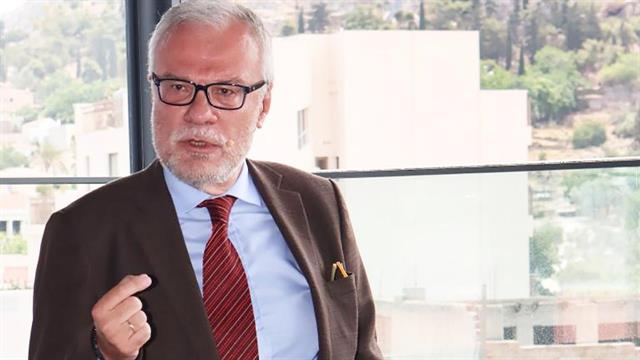 Ι. Μπάρκης, πρόεδρος Δερματολογικής Εταιρείας στο iatronet.gr: Τι ισχύει με τα καρκινογόνα σε κρέμες για την ακμή