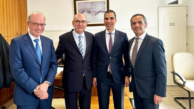 Επίσκεψη Θεμιστοκλέους στο νοσοκομείο Καστοριάς