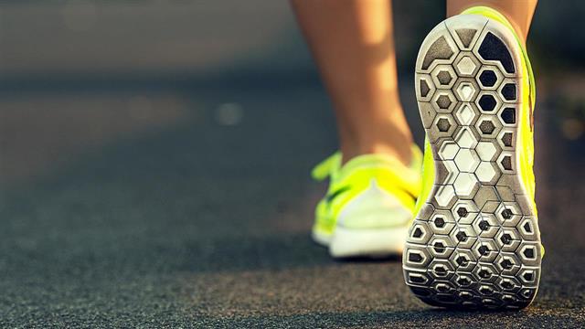 Παχυσαρκία: Πόσα βήματα την ημέρα πρέπει να κάνουν όσοι έχουν γενετική προδιάθεση [μελέτη]