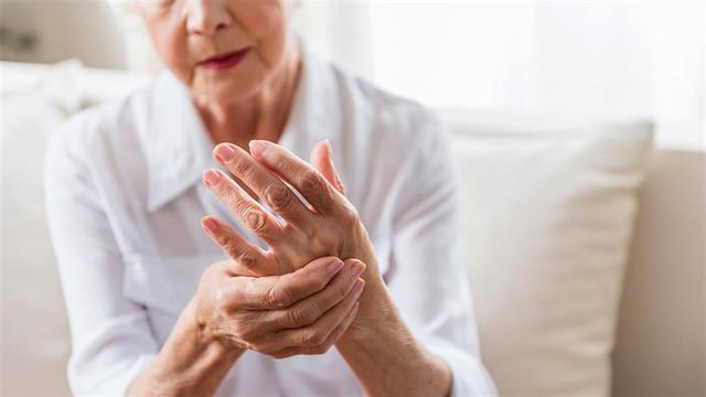 Ερευνητές στοχεύουν να θεραπεύσουν την οστεοαρθρίτιδα σε 5 χρόνια - Οι αρθρώσεις θα αυτοθεραπεύονται