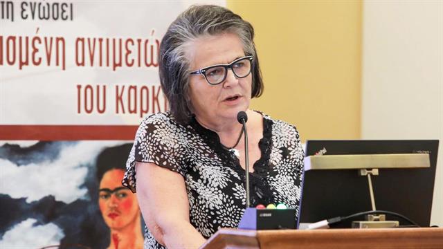 Ζ. Γραμματόγλου στο iatronet.gr: Ατυχείς οι δηλώσεις του υπουργού για τα ογκολογικά φάρμακα