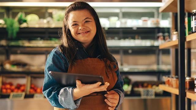 Η νόσος Αλτσχάιμερ εμφανίζεται στους περισσότερους ανθρώπους με σύνδρομο Down και εξελίσσεται ταχύτερα