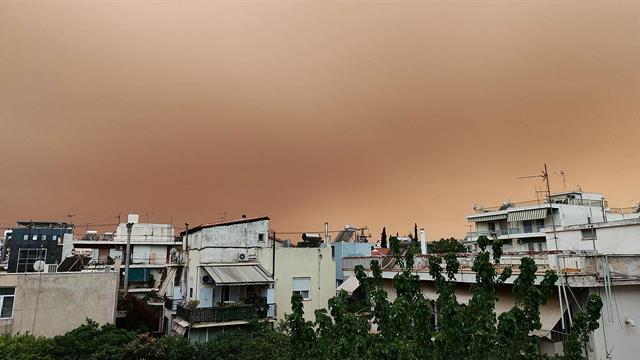 Ελληνική Πνευμονολογική Εταιρεία: Τι μπορεί να προκαλέσει η σκόνη στην υγεία - Συμβουλές