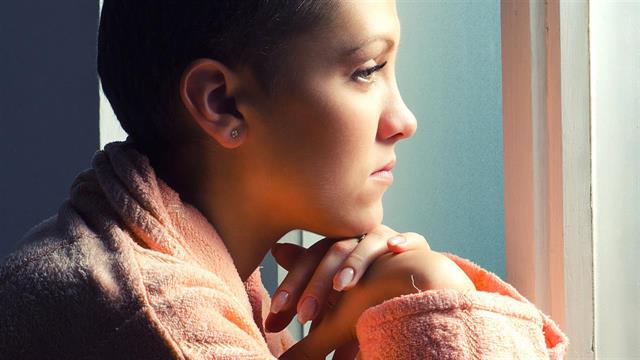 Η μοναξιά αυξάνει τον κίνδυνο θνητότητας σε επιζώντες από καρκίνο