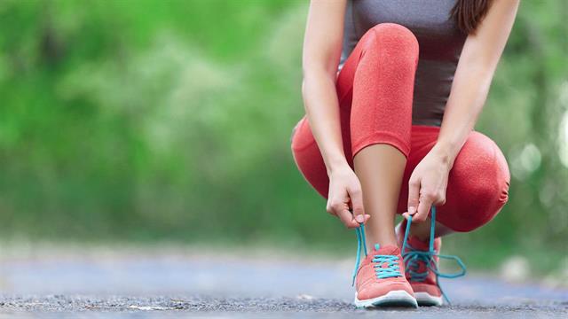 Πώς να κάψω περισσότερες θερμίδες περπατώντας