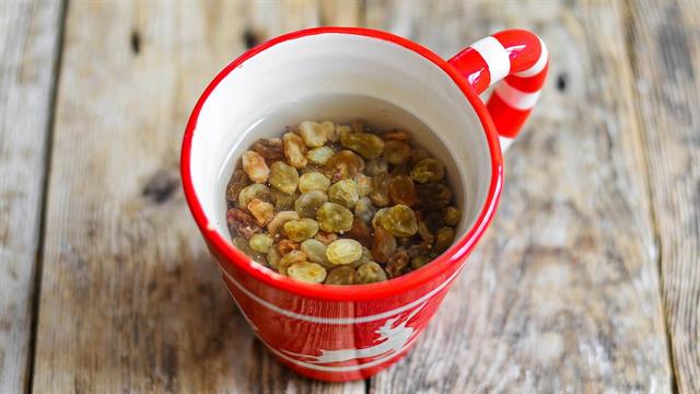 Σταφιδόνερο: Έχει πράγματι οφέλη;