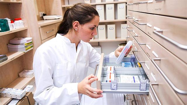 Επαγγελματική απογοήτευση για 7 στους 10 φαρμακοποιούς - Τι δείχνει ελληνική μελέτη