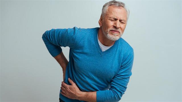 Πώς δημιουργούνται πέτρες στα νεφρά και πώς αντιμετωπίζονται