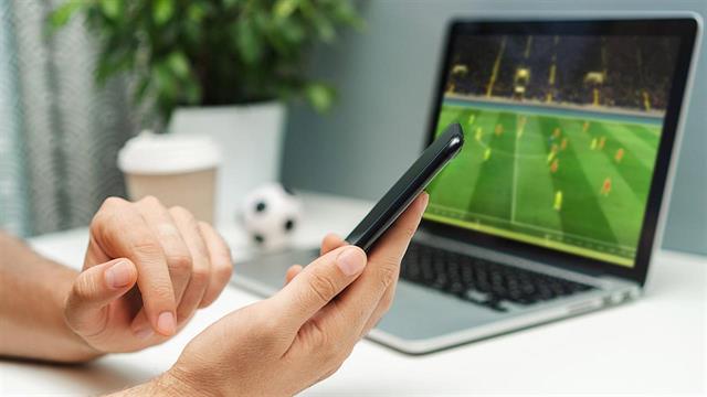 Εθισμό προκαλούν τα online αθλητικά στοιχήματα