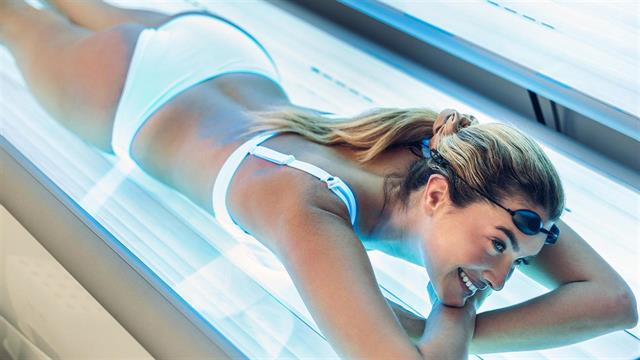 ΚΕΠΚΑ: Επικίνδυνο το σολάριουμ