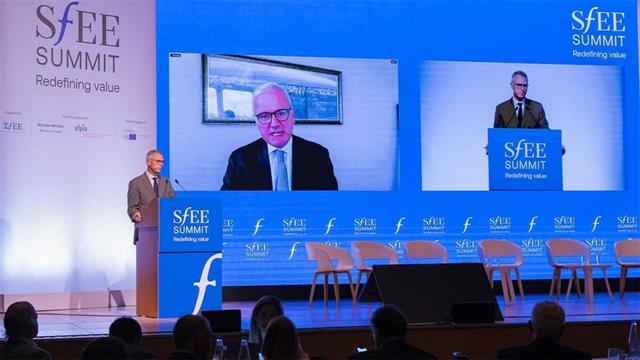 1st SFEE Summit: Οι κυβερνήσεις θα πρέπει να αντιλαμβάνονται την εξέλιξη της βιομηχανίας φαρμάκων σαν μοναδική ευκαιρία επένδυσης