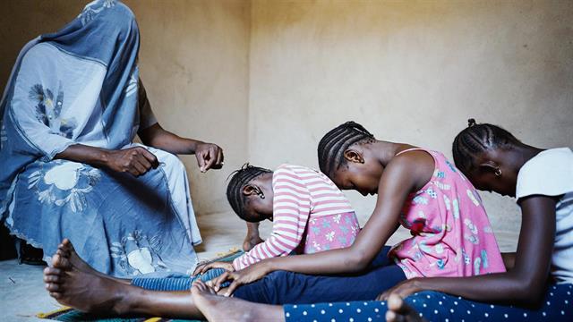 ΠΙΣ: Συμμετέχει σε παγκόσμια εκστρατεία κατά του ακρωτηριασμού γυναικείων γεννητικών οργάνων