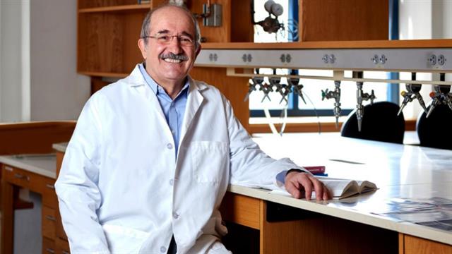 Η θεραπευτική του συμπληρώματος και η γιορτή έκπληξη για έναν πρωτοπόρο Έλληνα