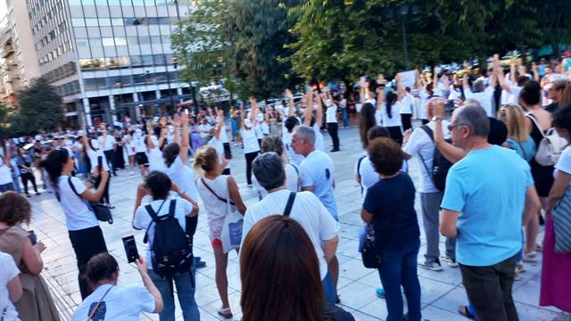 Κινητοποιήσεις εργαζομένων στα Κέντρα Πρόληψης - Συνάντηση με τον Δ. Βαρτζόπουλο