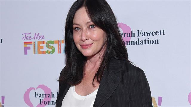 Η ηθοποιός Σάνεν Ντόχερτι υποβάλλεται ξανά σε χημειοθεραπεία