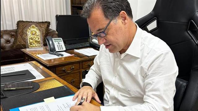 Υπογραφή Yπουργικής Aπόφασης για την άσκηση ιδιωτικού έργου από γιατρούς του ΕΣΥ