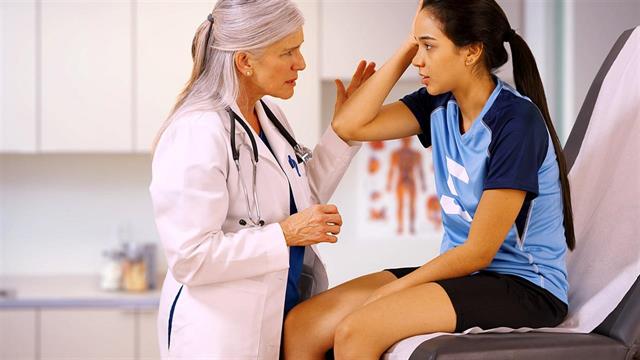 Διάσειση στους αθλητές: Εξέταση αίματος δείχνει πότε πρέπει να σταματήσει η προπόνηση