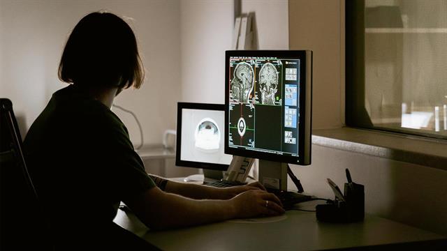 Αδ. Γεωργιάδης: Διάγνωση εξ αποστάσεως από ακτινολόγους του ΕΣΥ