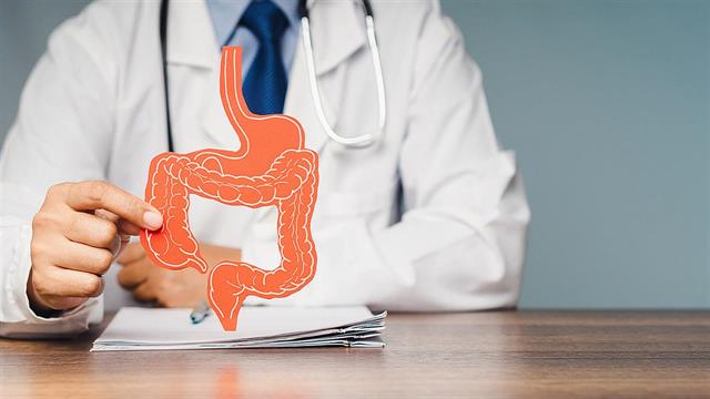 Δυσκοιλιότητα και ορθοπρωκτικές παθήσεις: Πώς συνδέονται