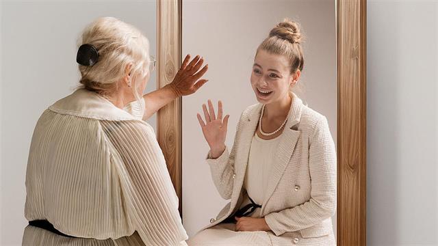 Μελέτη: Το ανθρώπινο σώμα γερνάει πιο γρήγορα στα 44 και στα 60