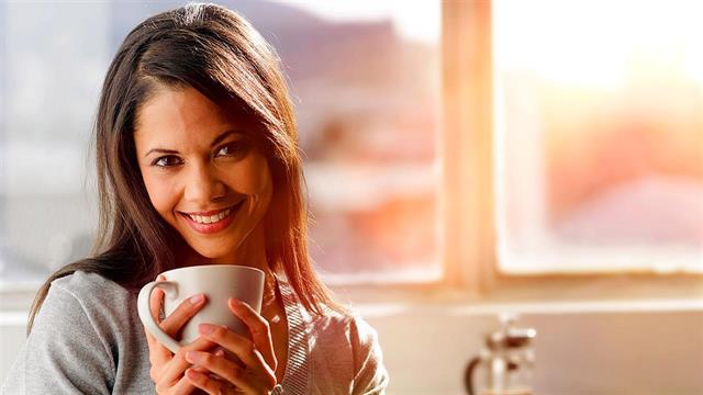 Χρονίως υψηλή κατανάλωση καφεΐνης αυξάνει τον κίνδυνο καρδιοπάθειας [μελέτη]