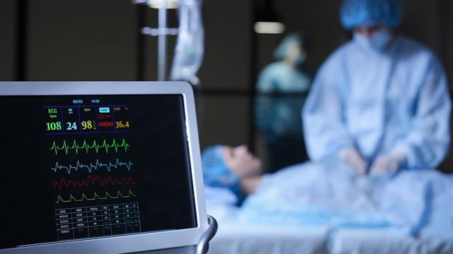 ΕΟΔΥ: 27 θάνατοι, 24 διασωληνωμένοι και 594 εισαγωγές λόγω CoViD