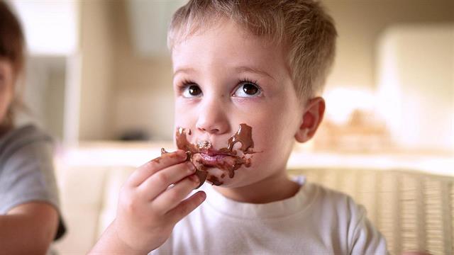 Λιγότερη ζάχαρη τις πρώτες 1.000 ημέρες ζωής μειώνει τον κίνδυνο διαβήτη και υπέρτασης [μελέτη]