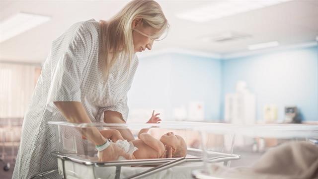 Στις 20 χώρες με τα χαμηλότερα ποσοστά γονιμότητας το 2024 και η Ελλάδα