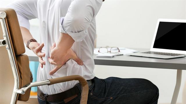 Πόνος στη μέση: Ποιοι πρέπει να προσέχουν περισσότερο