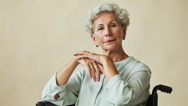 Απαλλαγή από τη συμμετοχή στη φαρμακευτική δαπάνη όλων των συνταξιούχων με αναπηρία ζητά η ΕΣΑμεΑ