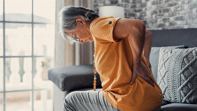 Ο έλεγχος οστεοπόρωσης σε γυναίκες άνω των 65 ετών  μειώνει τα κατάγματα