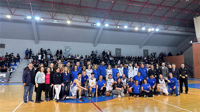 Ο ΙΣΑ στον αγώνα μπάσκετ Ομοσπονδίας Κωφών Ελλάδος και Αθλητών του Λιμενικού Σώματος