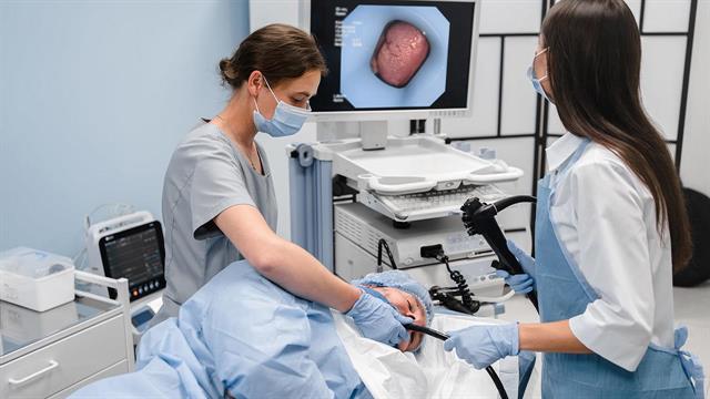 Καρκίνος παχέος εντέρου: Καμπανάκι κινδύνου οι πολύποδες σε συγγενικά πρόσωπα [μελέτη]