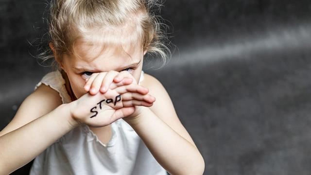 Bullying σε μαθήτρια με αναπηρία από καθηγήτρια