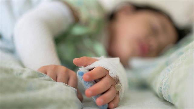 Αύξηση στις νοσηλείες παιδιών με γρίπη - Ψηλά ιώσεις και RSV [πίνακας]