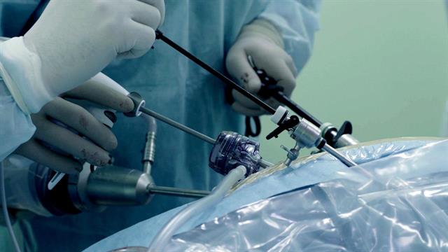 Ανακτώντας χρυσό, λευκόχρυσο και άλλα πολύτιμα μέταλλα από ιατρικά απόβλητα