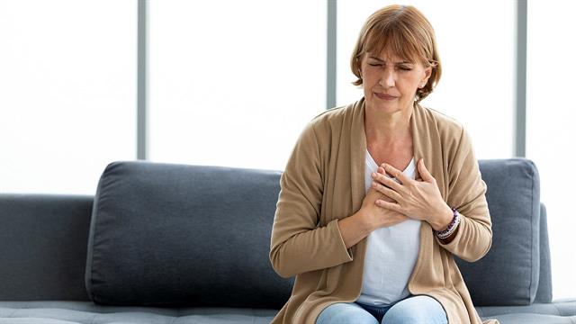 Γυναικολογικά προβλήματα αυξάνουν τον κίνδυνο καρδιοπάθειας και εγκεφαλικού [μελέτη]