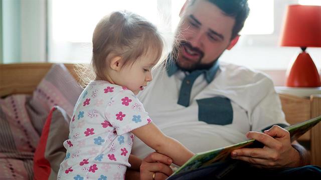 Πώς το να έχει κάποιος παιδιά βοηθά τον εγκέφαλό του να παραμένει νέος [μελέτη]