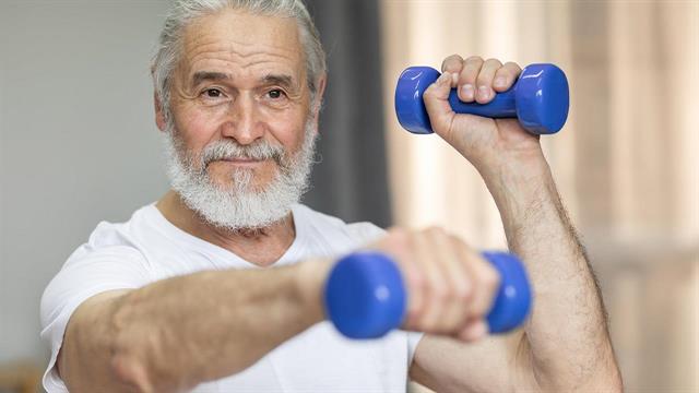 Αϋπνία στους ηλικιωμένους: Φάρμακο η άσκηση με αντιστάσεις [μελέτη]